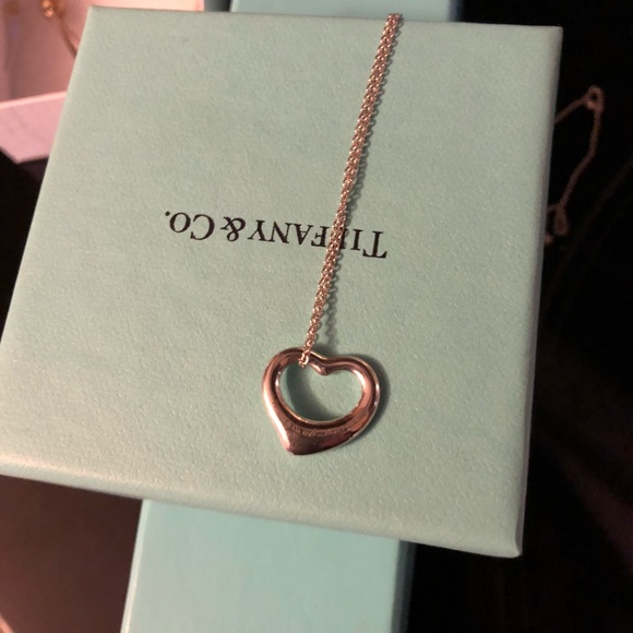 Tiffany & Co. Jewelry - 💥7/4 SALE 💥Tiffany And co open heart necklace